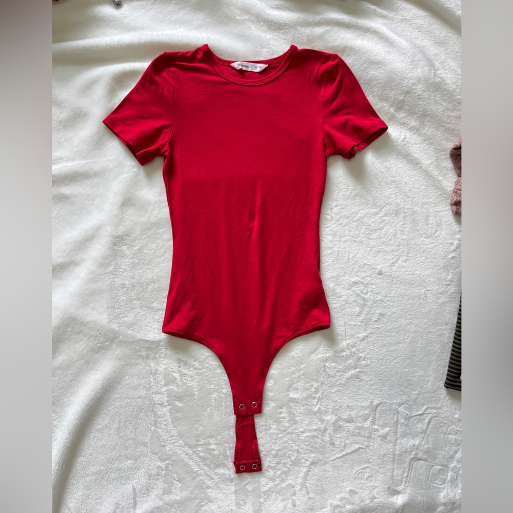 Free!🔥Bluenotes Red Bodysuit